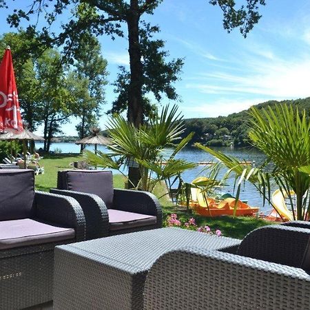 Hotel Camping Les Cantarelles à Alrance Extérieur photo